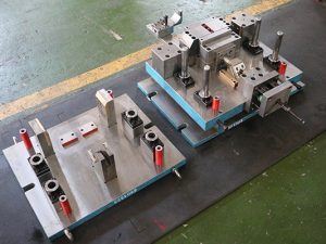 單沖模（工程模）