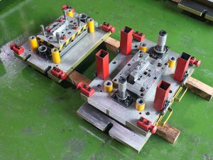 單沖模（工程模）